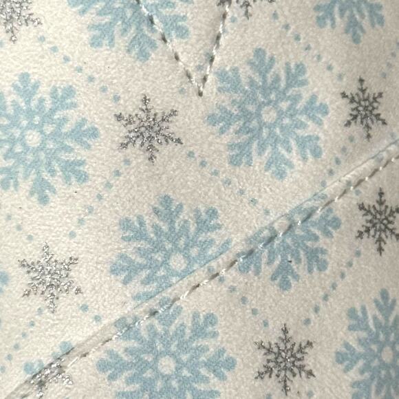 TOMS White Microsuede Snowflake Print Alpargata Flat Slip On Shoes Womens Size 9 - Picture 7 of 11